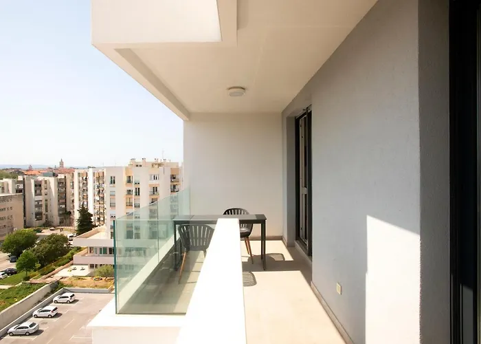 Island View Luxury زادار